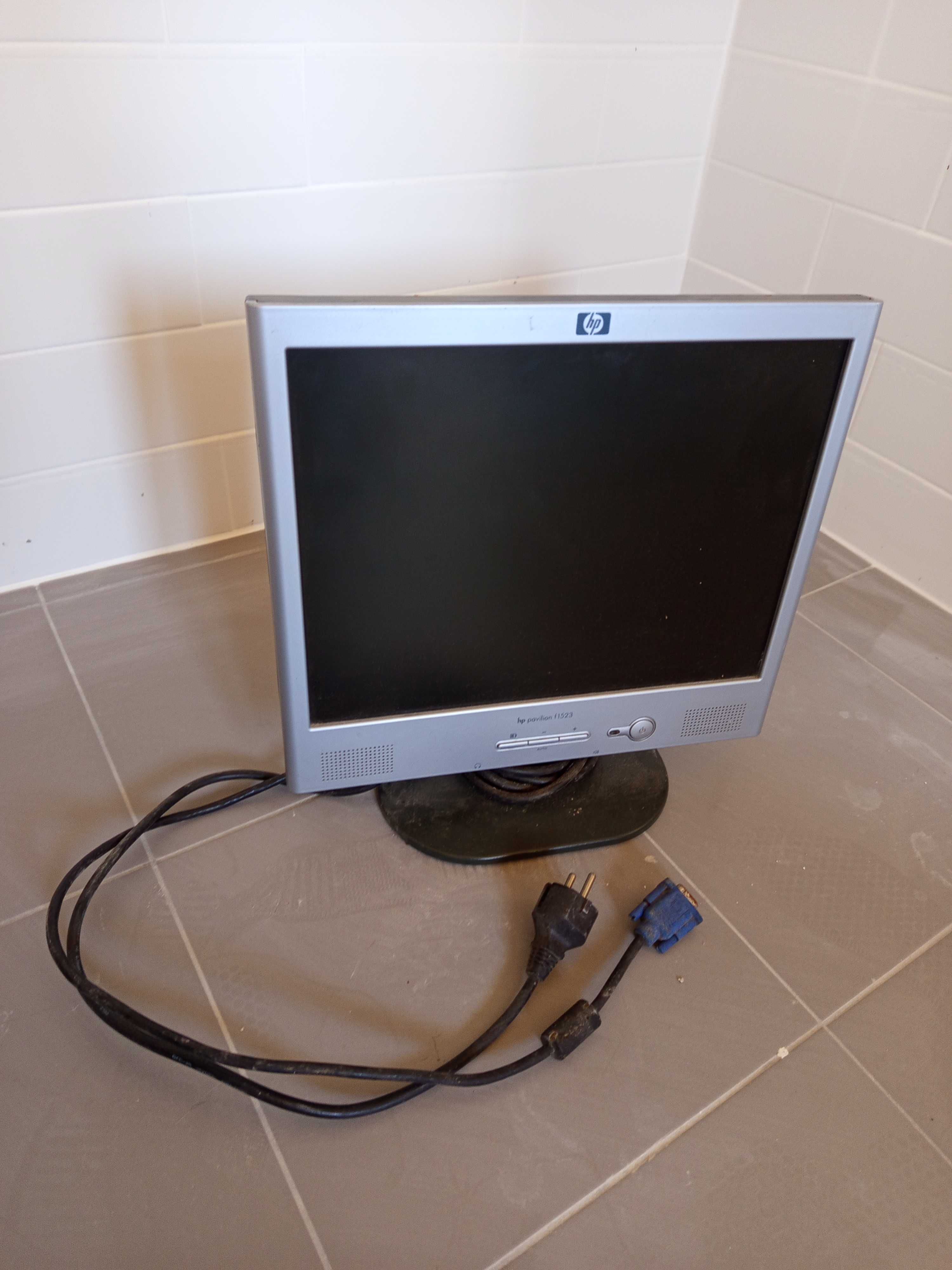 Monitor HP 15 polegadas