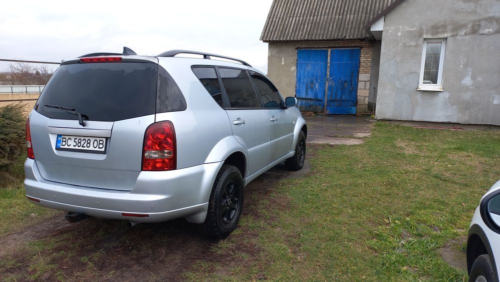 Продам SSANG YOUNG Rexton 2.7 CDI