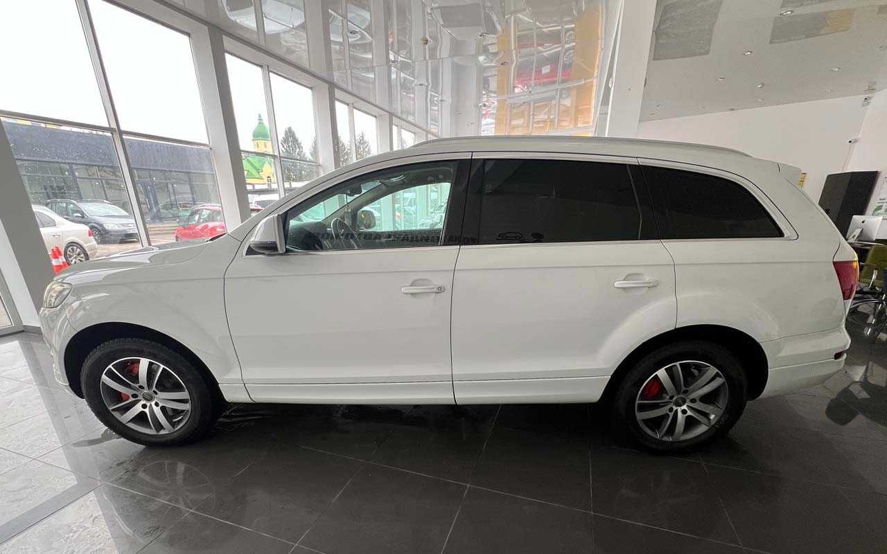 Audi Q7 2012 року