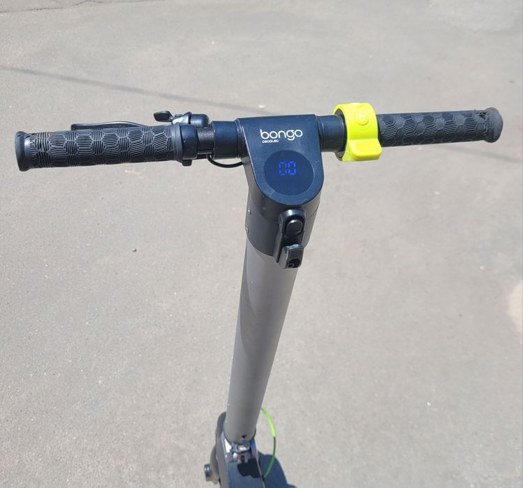 Електросамокат Bongo Cecotec A