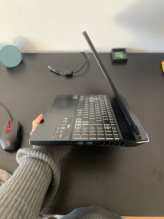 Portátil Gaming ACER Nitro 5 RTX 4060