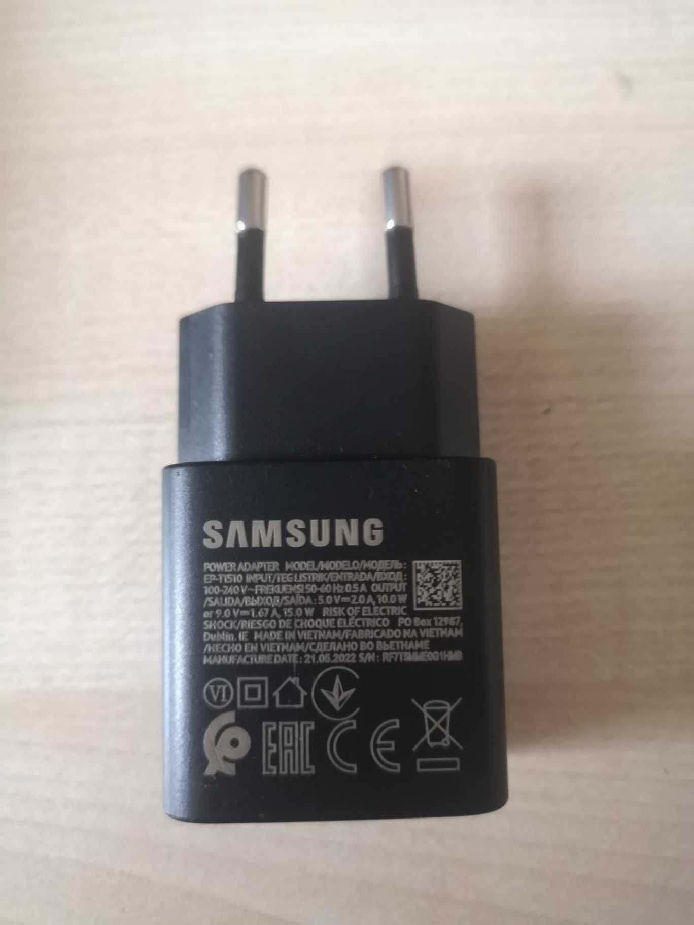 Мережевий Зарядний пристрій Samsung 15W Power Adapter EP-T1510NBEGRU