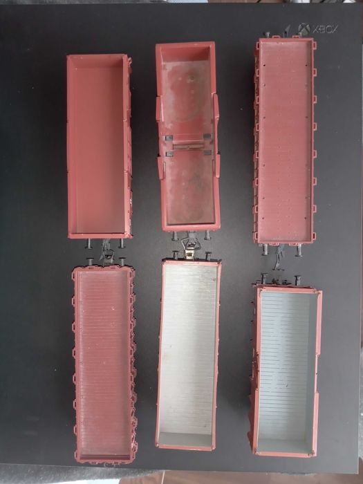 Zestaw 6 wagonów H0 — Piko / Roco