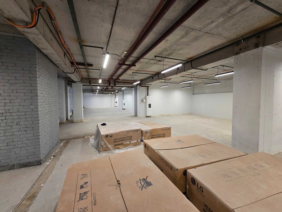 Оренда офісу 950 кв.м. Open space. Грушевського 9Б. БЦ. Печерськ не КЦ