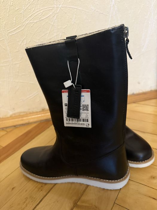 Шкіряні чоботи на дівчинку 34 розмір ZARA