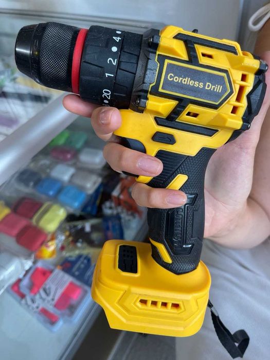 Шуруповерт Дрель 2аккумулятора НОВЫЙ комплект (Европа)