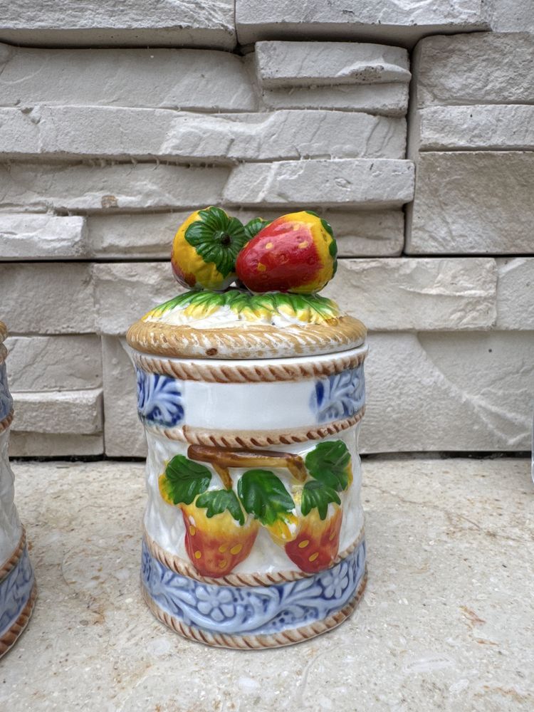 4 ceramiczne pojemniczki recznie malowane PRL pojemnik