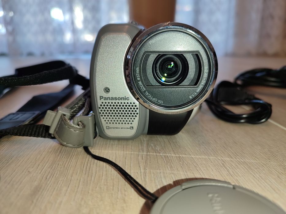 Відеокамера Panasonic NV-GS 180