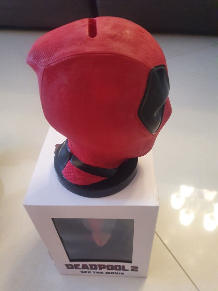 Figurka Marvel Deadpool 2 Skarbonka Film Gadżet FUNKO POP Deadpool PL