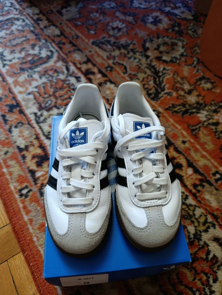 Кросівки Adidas Дитячі .  Оригінал.
