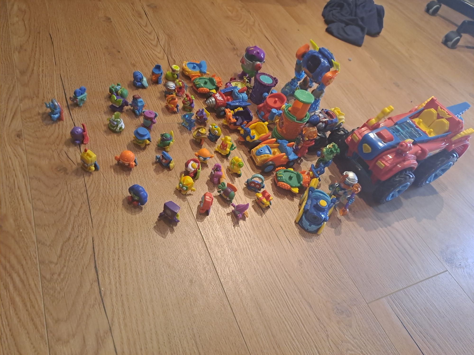 Super Zinx super things pojazdy figurki sklep 1100 zł