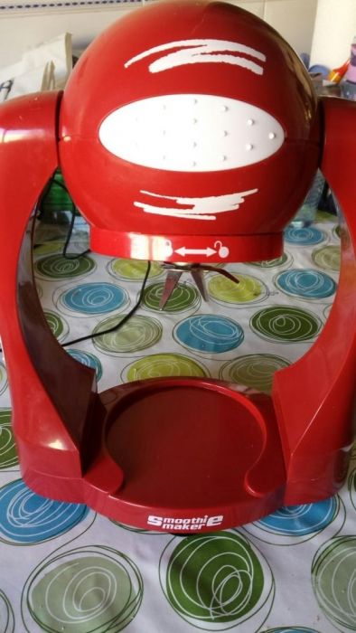 Smoothie Maker (só máquina), com pouco uso