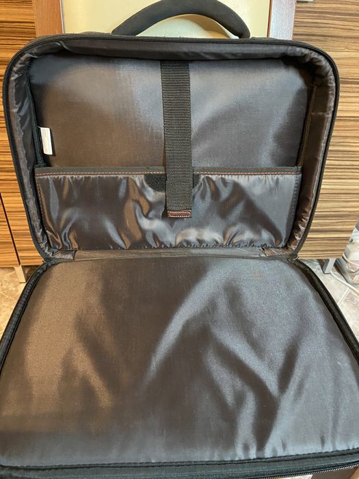 Torba na laptopa masywna nowa