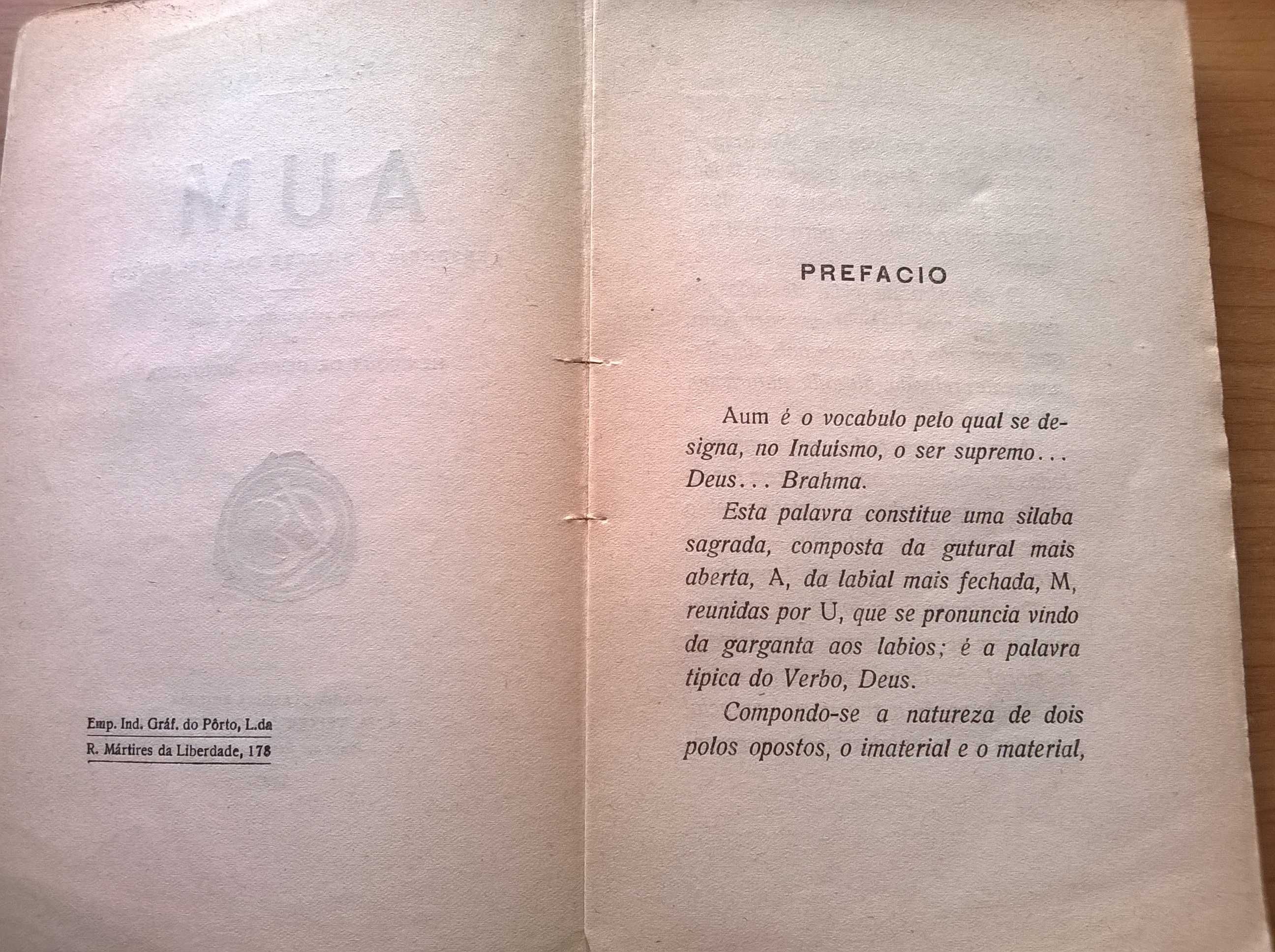 AUM (Essência e Síntese das Religiões) - Dr. A. Auvard