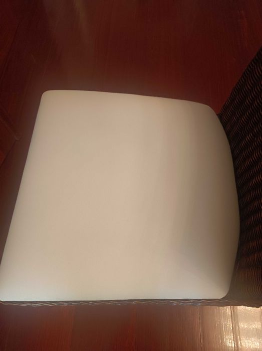 6 Cadeiras Rattan Natural + Madeira Maciça – Excelente Estado