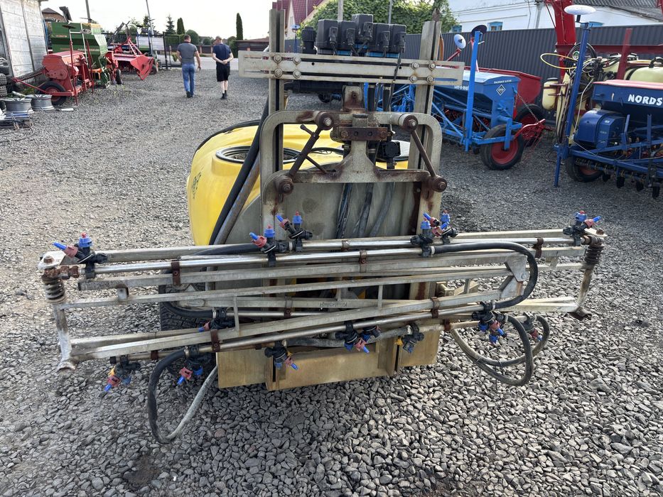 Оприскувач Projet Sprayers 600 літрів 8 метрів захват на гідро насосі