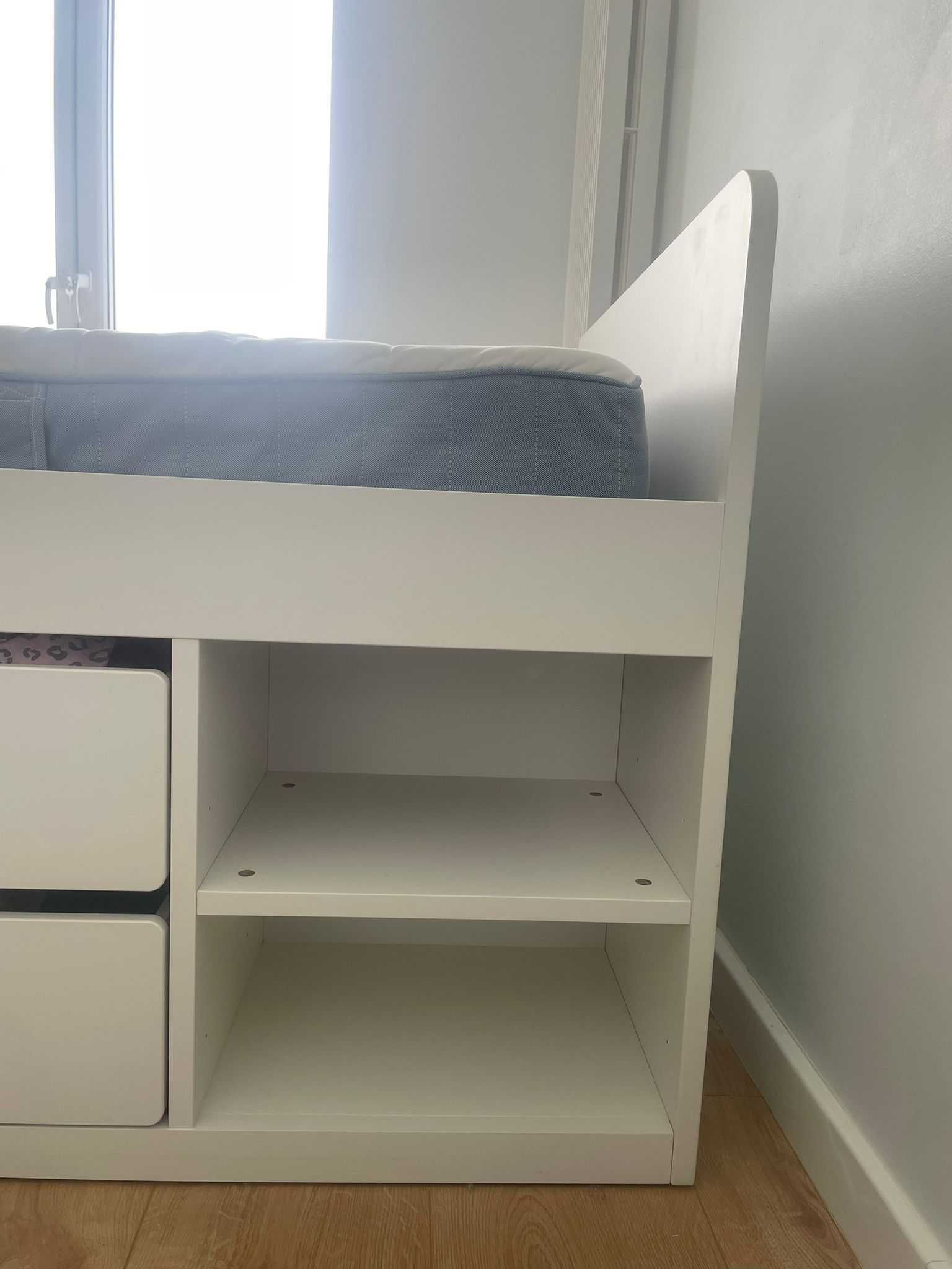 Łóżko ikea släkt z materacem