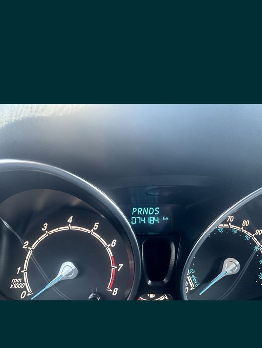 Продам авто Ford Fiesta SE 2016, сіре, хетчбек