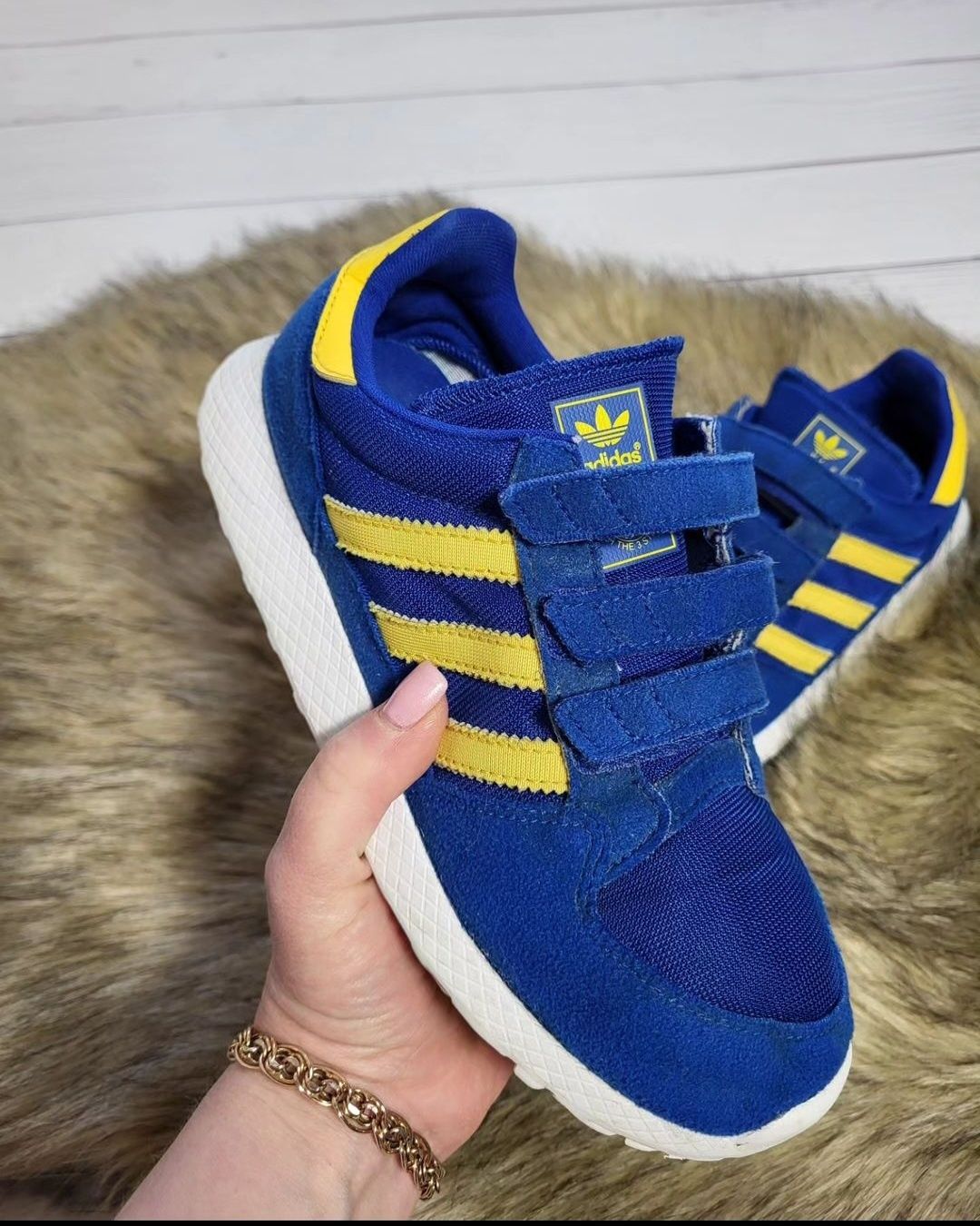 кросівки Adidas оригінал