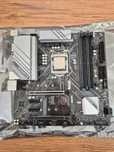Płyta główna Gygabyte Z390M z procesorem i3-9100f