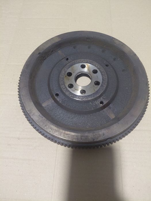 Продам маховик на ВАЗ 2111