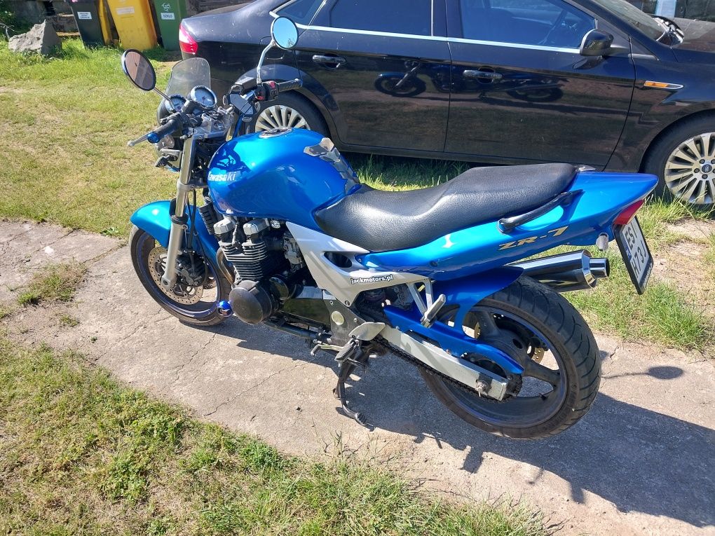 Kawasaki zr7 2001r