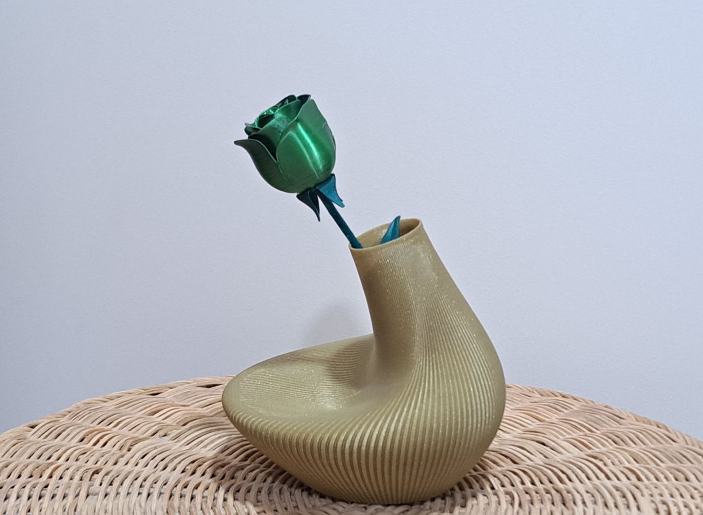 The Couch Vase – Design e a Arte