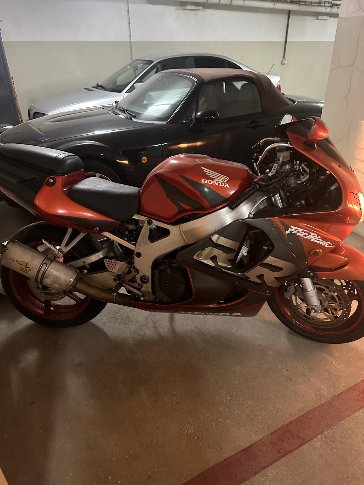 Vendo mota CBR rr fire blade