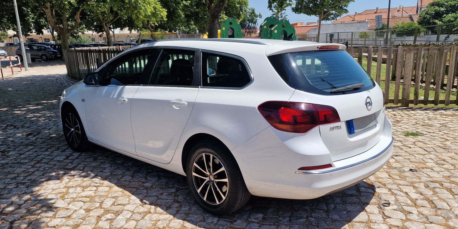 Opel Astra 1.7 cdti Isuzu full extras