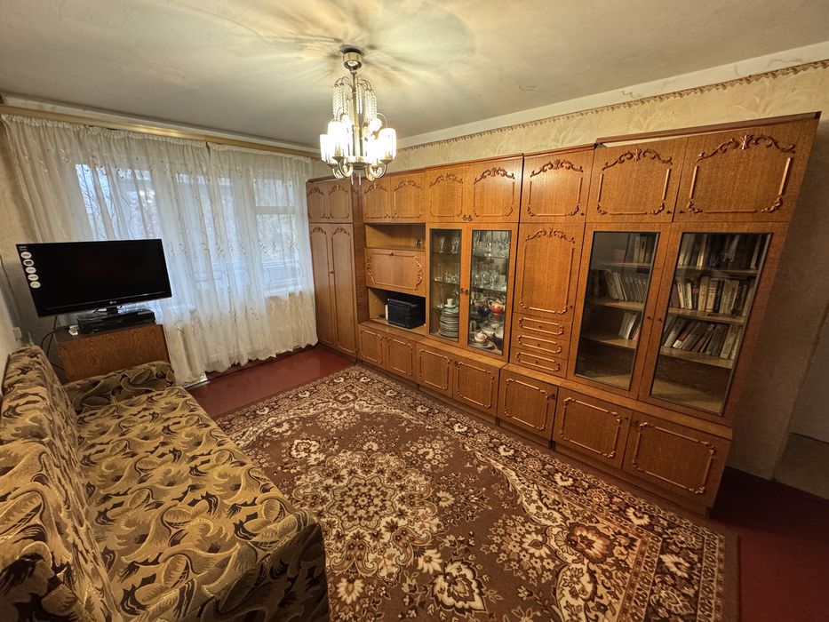 Місце, місце і ще раз місце! 3-кімнатна + ГАРАЖ в Центрі біля ЦНАПу.