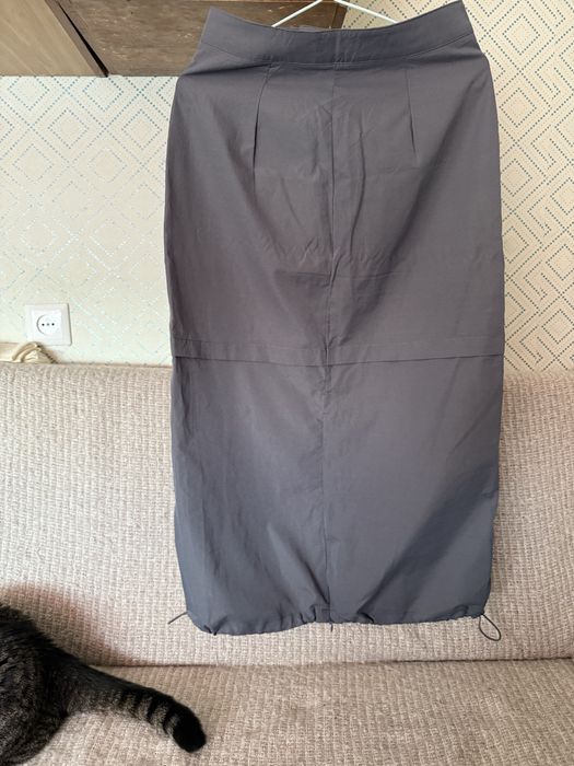 Юбка гарго,довжина максі,сірого кольору,розмір s