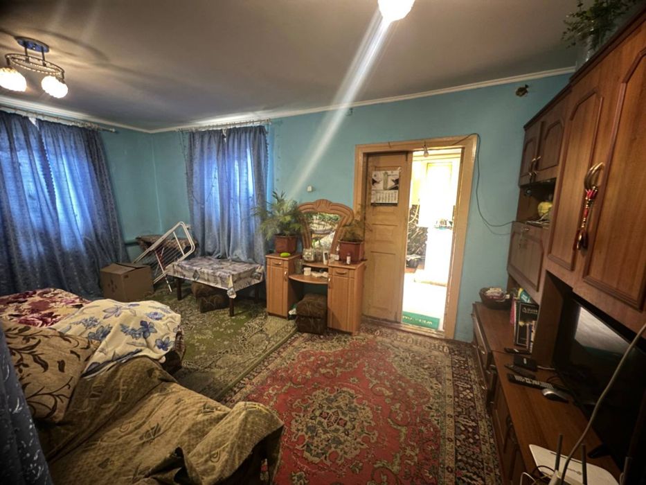 Продам будинок Мирний район 12 го квартал