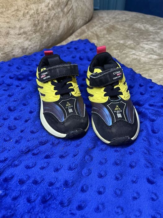 Кроссовки 15 см по стельке