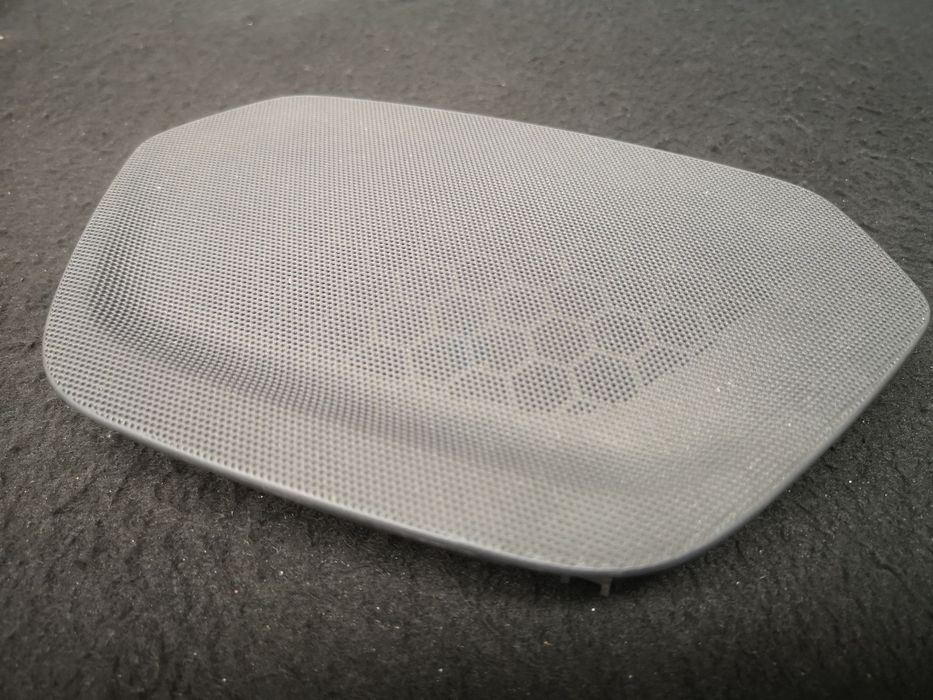 Tampa  coluna de som da Tablier originais volvo xc70 2012+