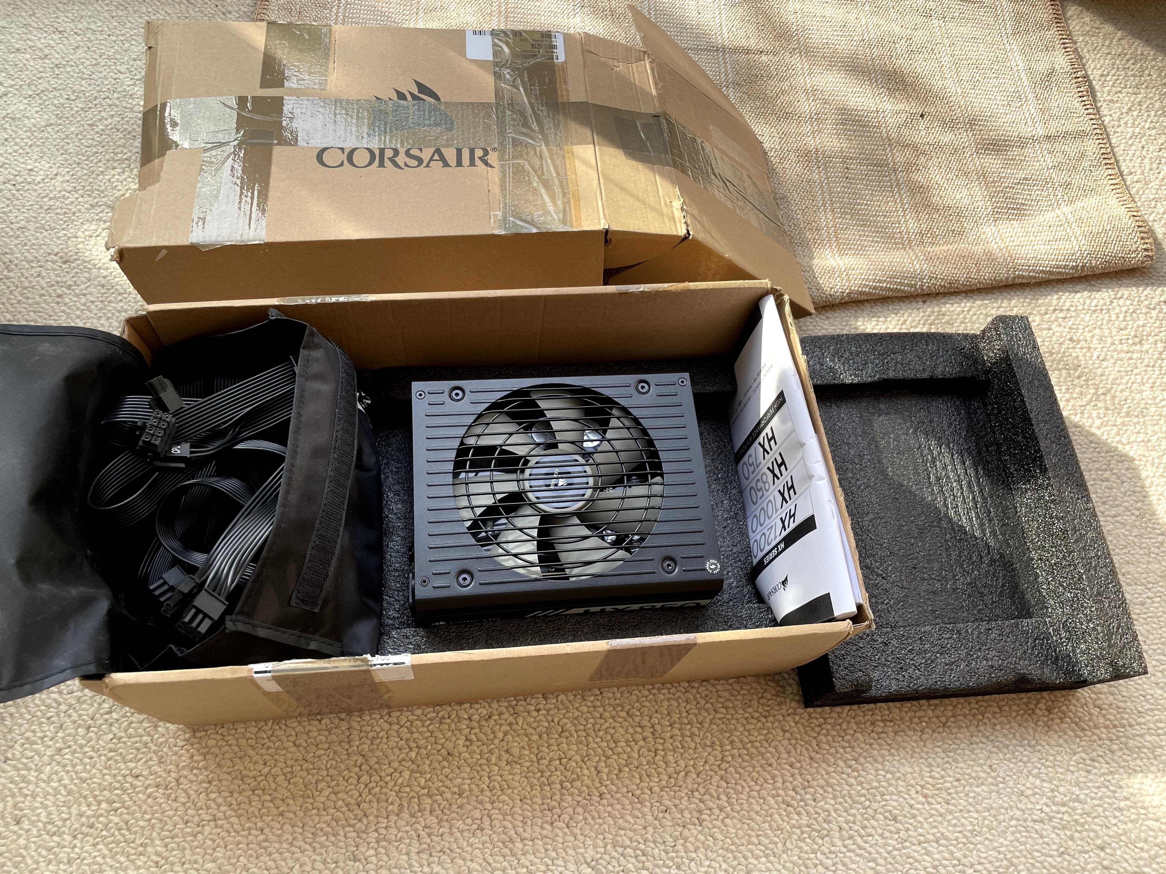 Zasilacz Corsair HX850 850W 80+ PLATINUM