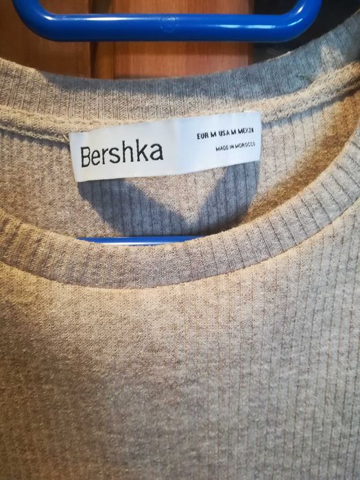 Top Bershka novo