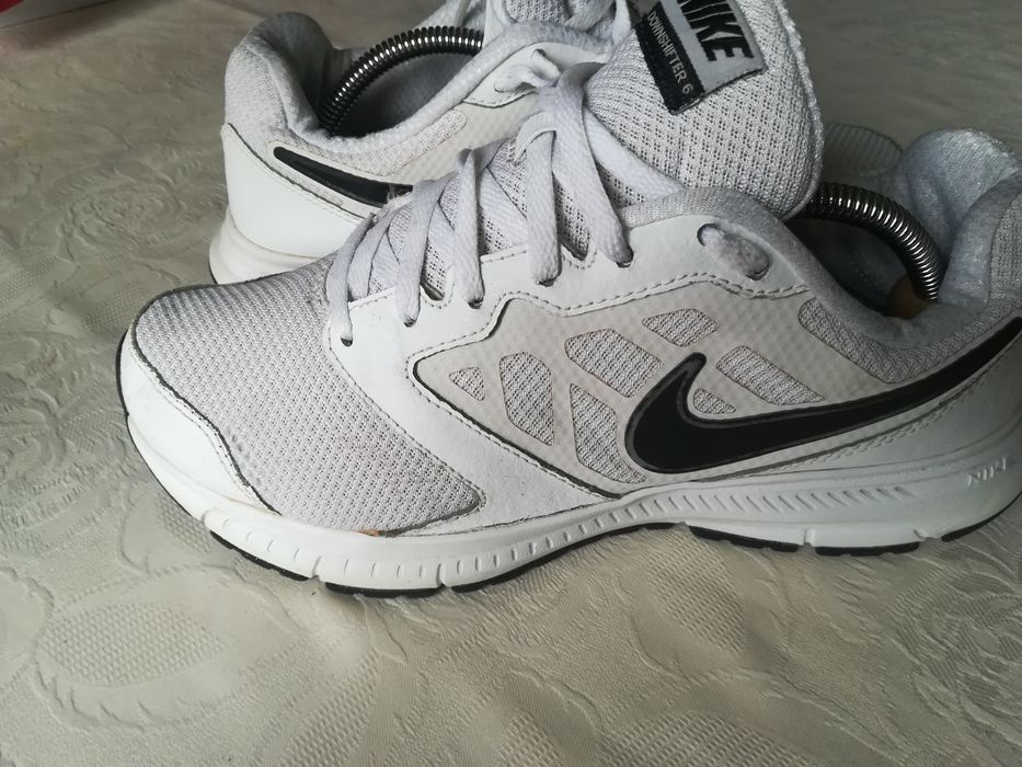Buty Nike sportowe