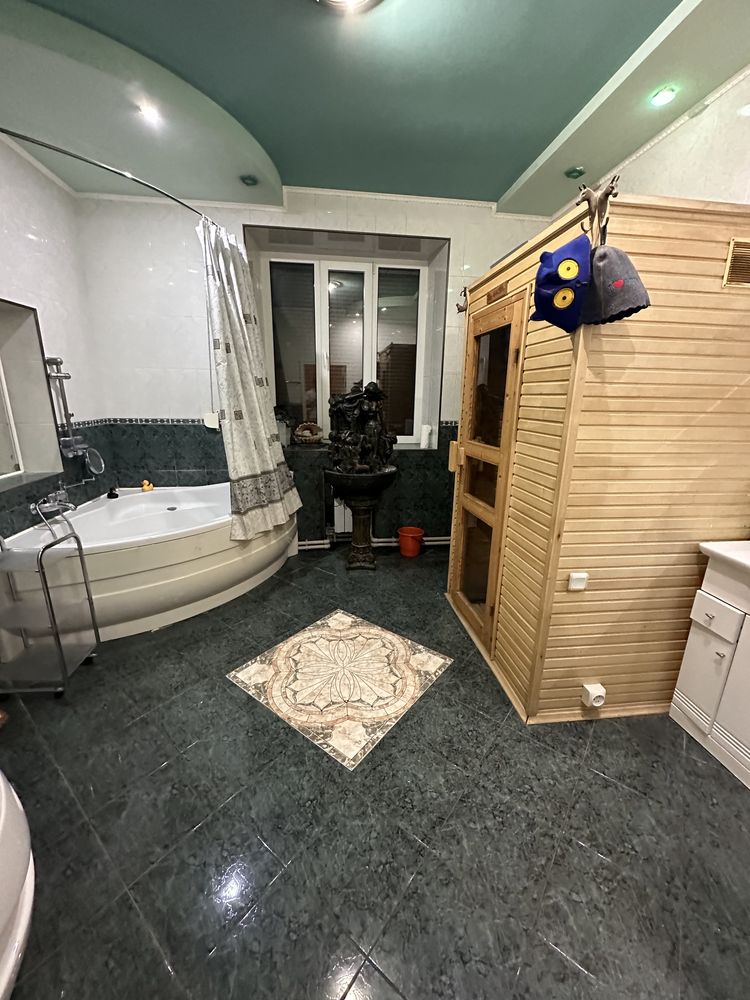 Продам роскошную квартиру в центре улица Данилевского метро Госпром