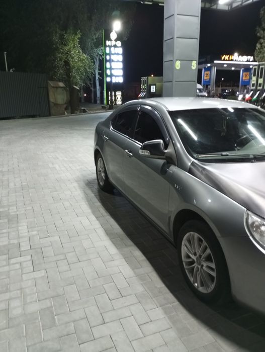 Продам автомобиль Jac j5