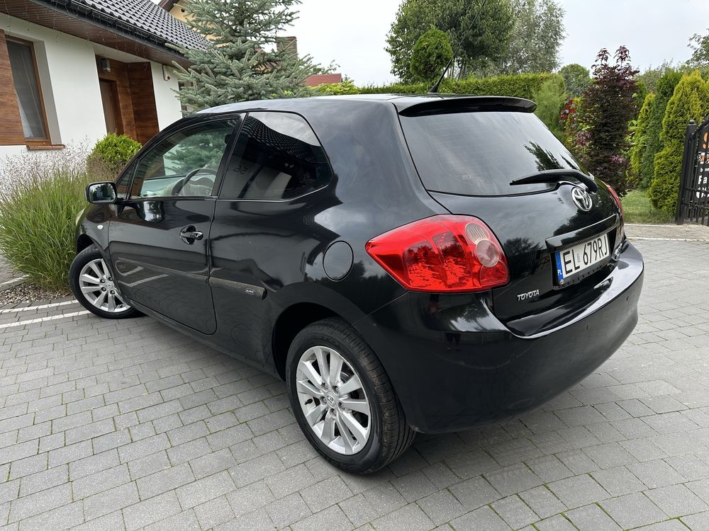 Ładna Toyota Auris 2,0 d rok 2007. / Zamiana tez/