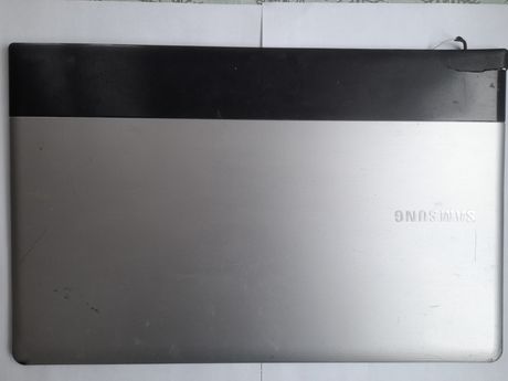 Samsung NP300E5A-S07PL - część górna obudowy