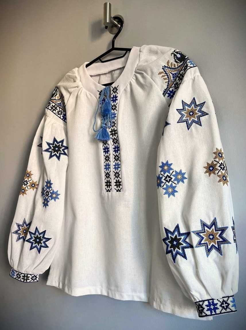 1110-164р. Вишиванка для дівчинки дитяча молочна Зірочка" льон