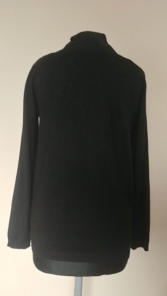 Czarny cienki sweterek damski - The Trend House M 38