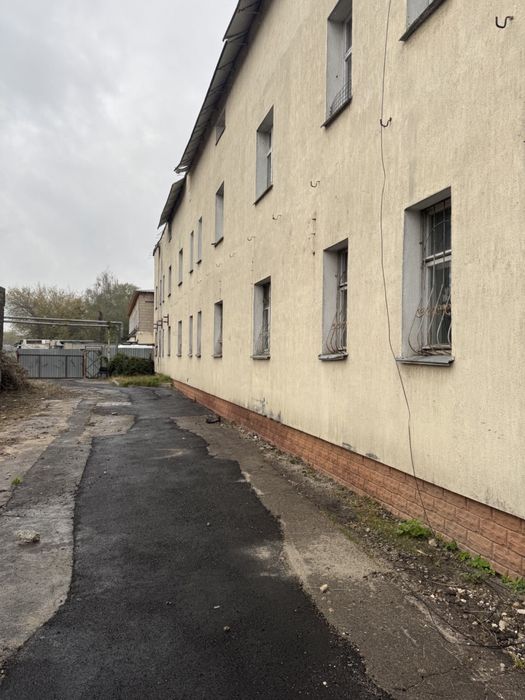 Борщаговская промзона, не жилое здание, 20 соток участок