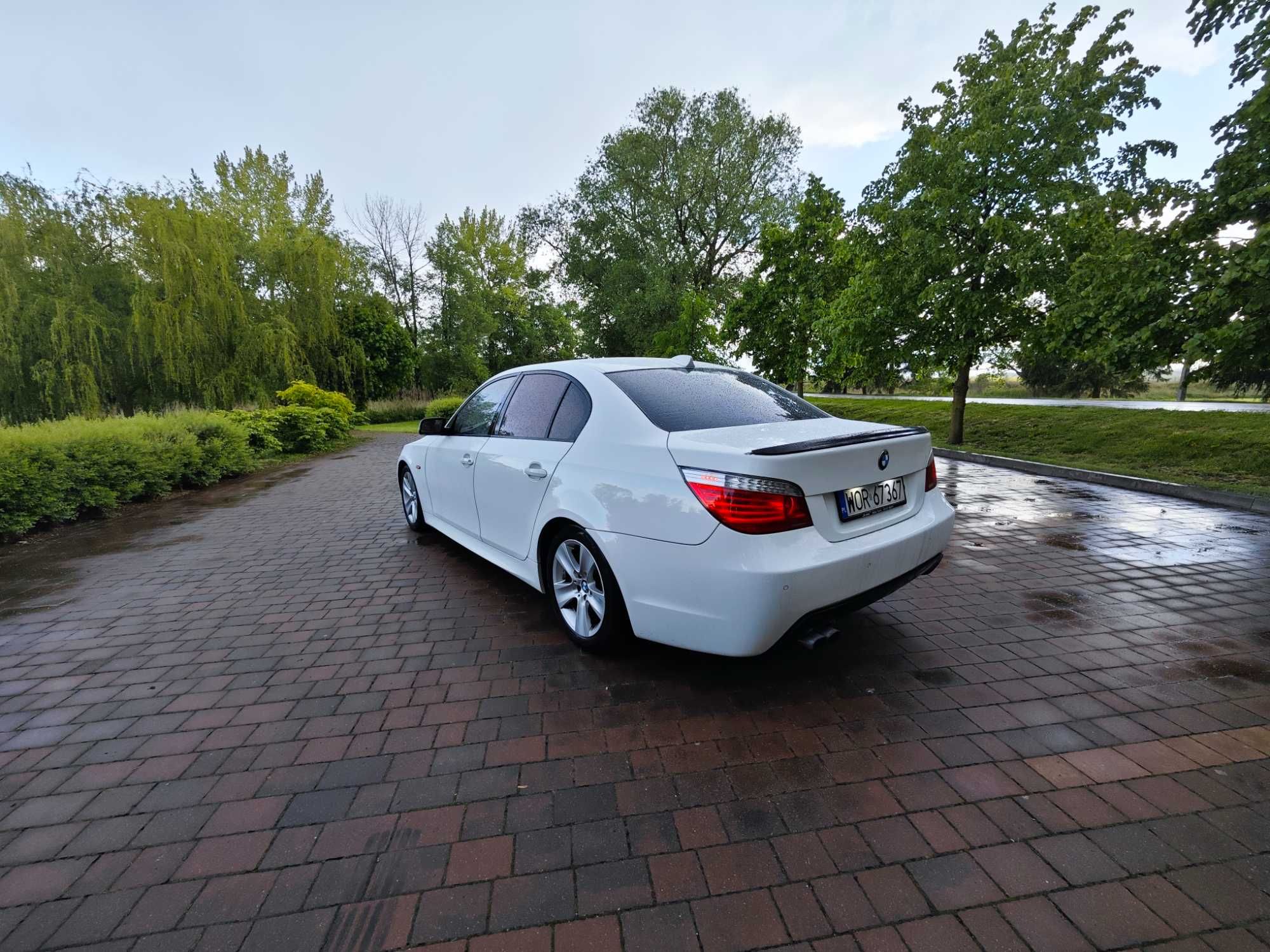 BMW E60 2007 r. Perłowa biel Lift M PAKIET