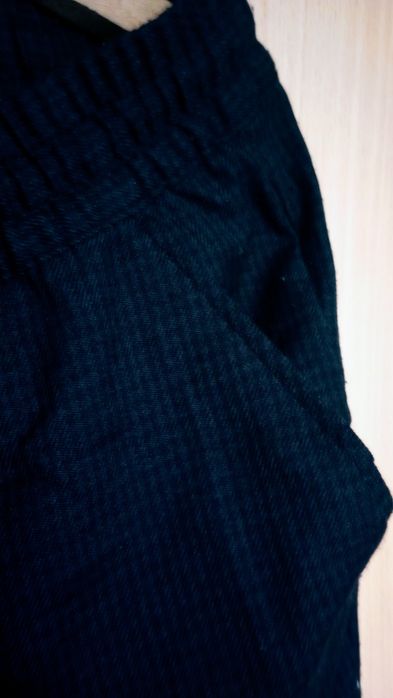 Spodnie H&M z delikatną kratę