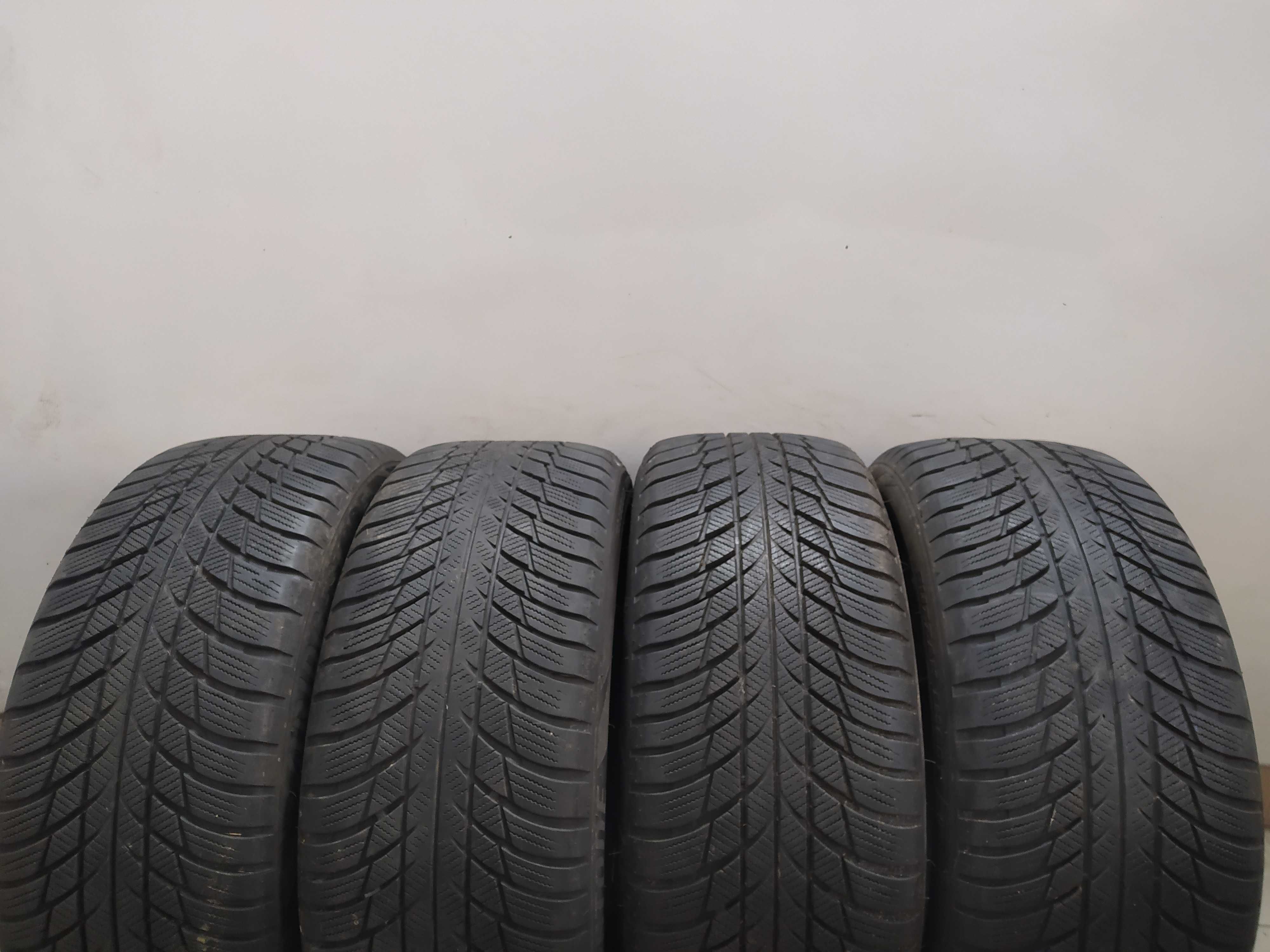 4x225/50R17 Bridgestone Blizzak LM001, RFT Run Flat, 2018/2019 rok