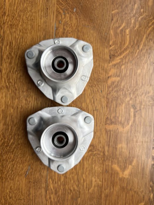 Опора амортизатора передня Infinity Q50