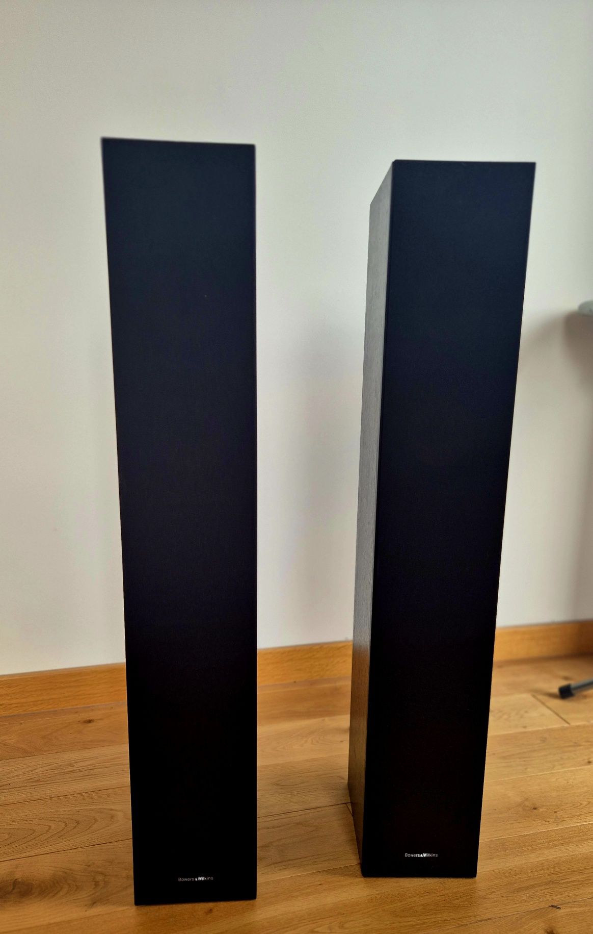 Bowers & Wilkins 684 S2 – Kolumny Podłogowe Hi-Fi–Czarne,b&W, glosniki