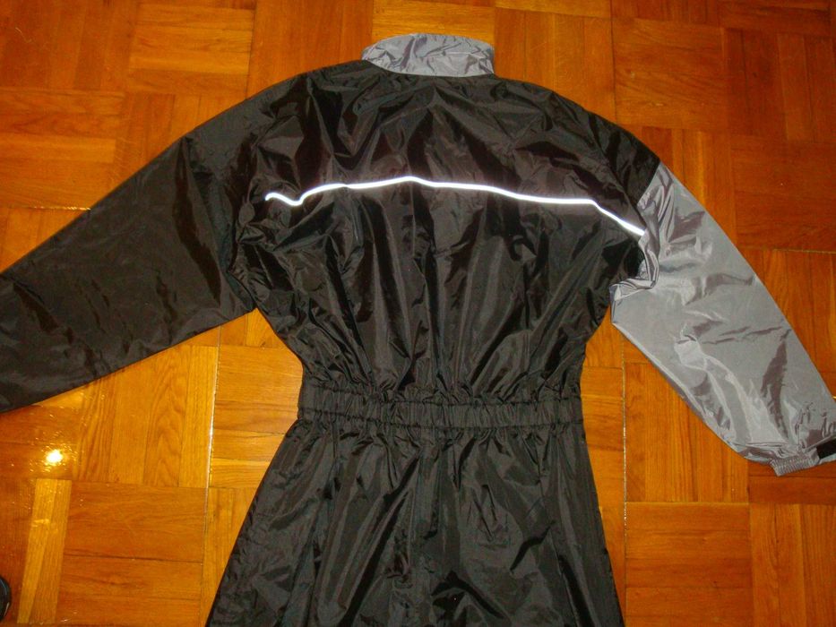 Дождевик-комбинезон ZED-НОВЫЙ , размер L-XL ( 52-54 )